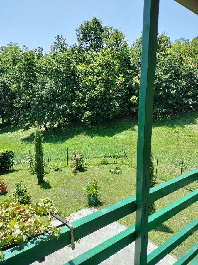 Casa Relax Immersa Nel Verde Della Natura Casalborgone Exterior foto