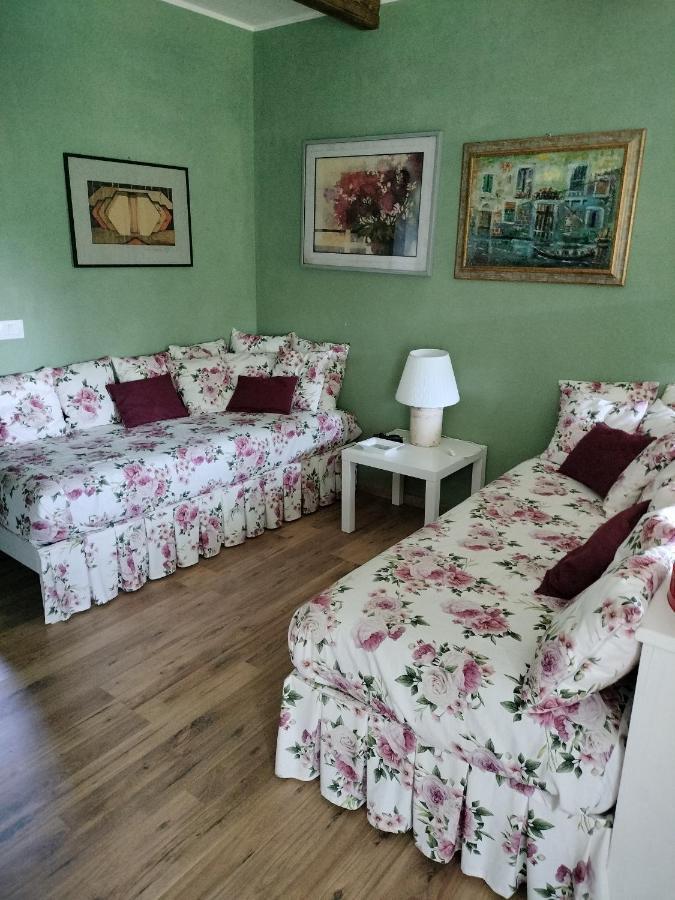 Casa Relax Immersa Nel Verde Della Natura Casalborgone Exterior foto
