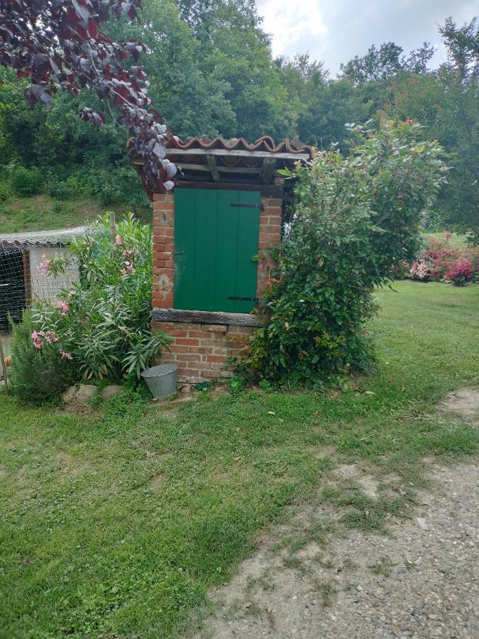 Casa Relax Immersa Nel Verde Della Natura Casalborgone Exterior foto